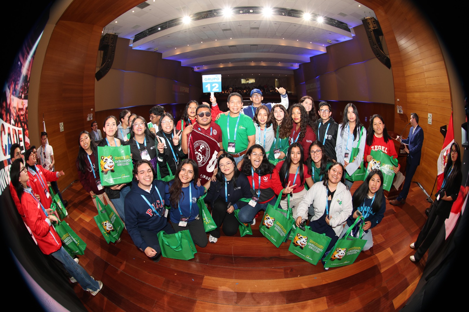 CADE UNIVERSITARIO UPN