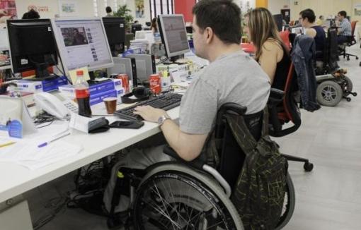 Más de 200 personas recibieron la capacitación de nuestros estudiantes a través de talleres online. (Foto: www.larepublica.com)