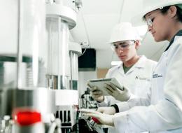 La acreditación otorgada por ABET garantiza asimismo que nuestros estudiantes desarrollan las competencias que demanda el mercado laboral nacional y mundial.